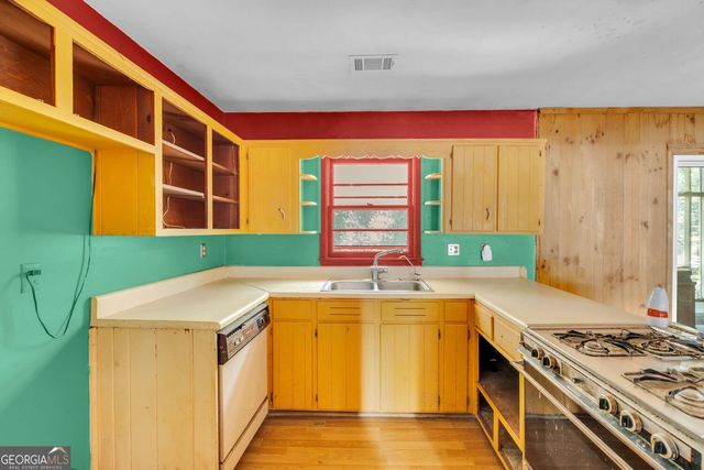 2685 Drew Valley Road NE, Brookhaven, GA 30319