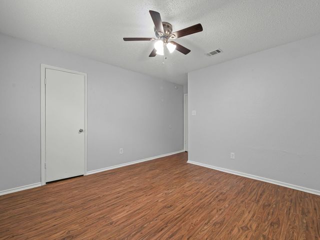 1816 Rawhide LOOP 1822, Round Rock, TX 78681
