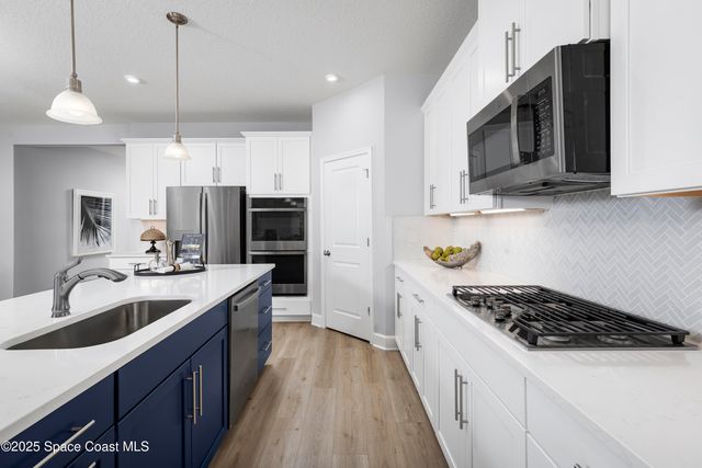 2638 Nilgiri Street NW, Palm Bay, FL 32907