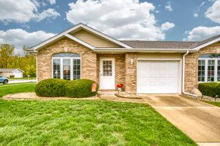 3721 Sandalwood Drive, Highland, IN 46322
