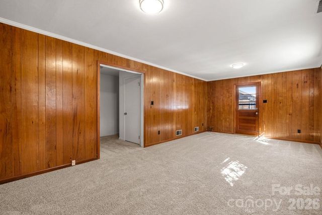 6306 Wheeler Drive, Charlotte, NC 28211