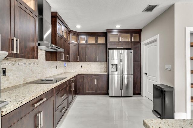 6700 SW 164th Avenue, Miami, FL 33193