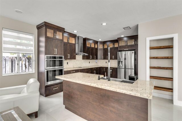 6700 SW 164th Avenue, Miami, FL 33193