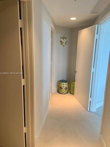 17301 Biscayne Boulevard 1602, North Miami Beach, FL 33160