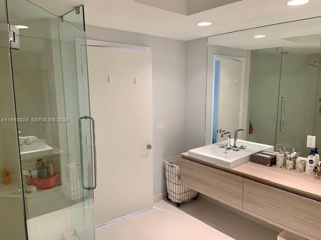 17301 Biscayne Boulevard 1602, North Miami Beach, FL 33160