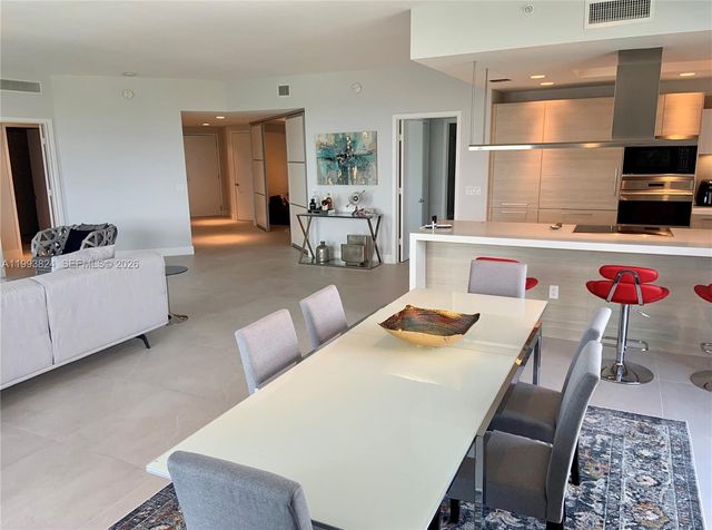 17301 Biscayne Boulevard 1602, North Miami Beach, FL 33160