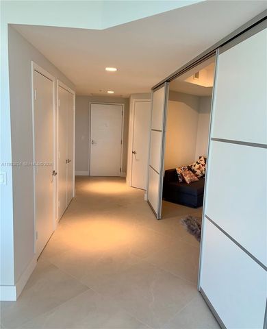 17301 Biscayne Boulevard 1602, North Miami Beach, FL 33160