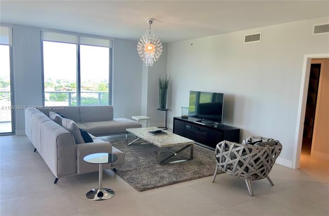 17301 Biscayne Boulevard 1602, North Miami Beach, FL 33160