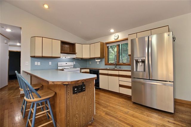 130 Woodville Road, Hopkinton, RI 02832