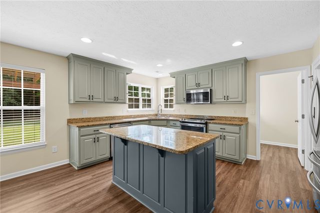 3943 St Erics Turn, Jamestown, VA 23185