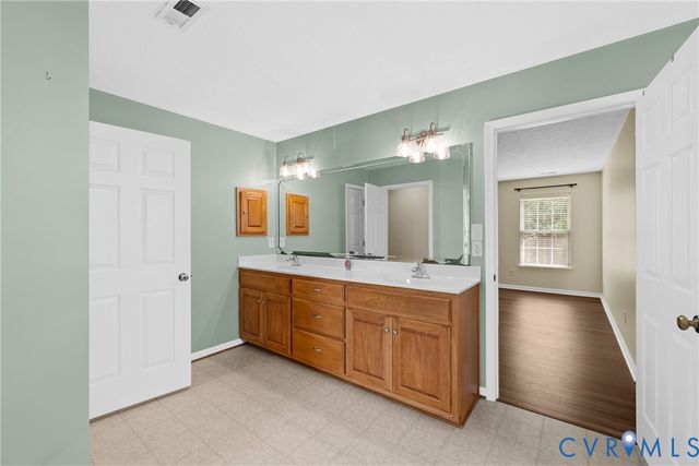 3943 St Erics Turn, Jamestown, VA 23185