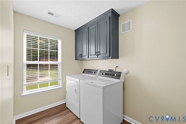 3943 St Erics Turn, Jamestown, VA 23185