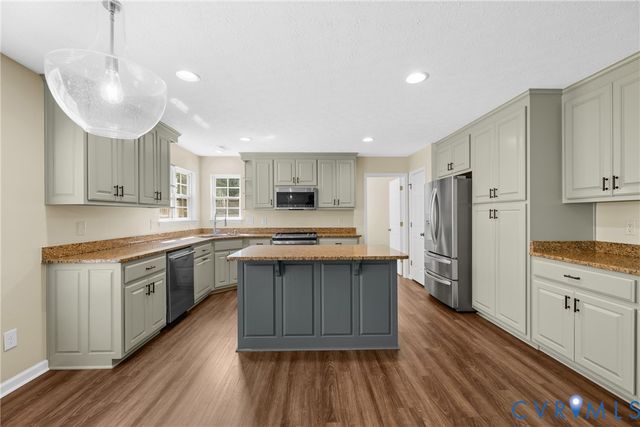3943 St Erics Turn, Jamestown, VA 23185