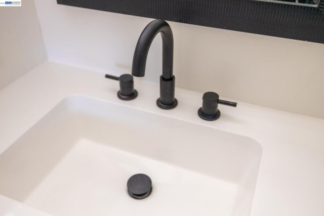 2540 E 16Th St, Oakland, CA 94601