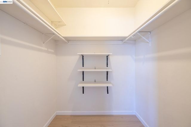 2540 E 16Th St, Oakland, CA 94601