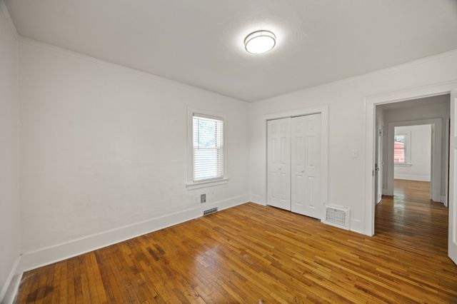 3021 49th Street, Des Moines, IA 50310