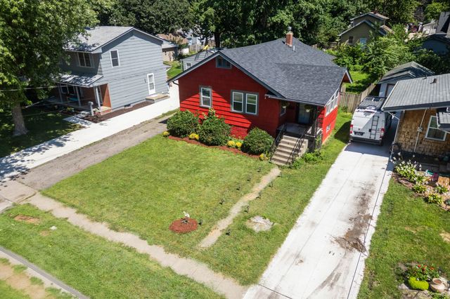 3021 49th Street, Des Moines, IA 50310