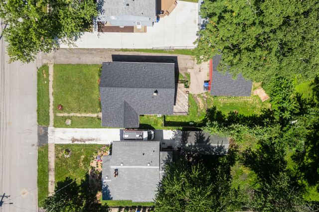 3021 49th Street, Des Moines, IA 50310
