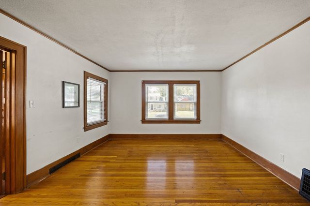 3021 49th Street, Des Moines, IA 50310