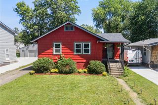 3021 49th Street, Des Moines, IA 50310