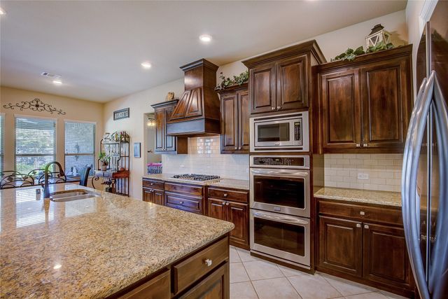 825 Boardwalk Way, Little Elm, TX 76227