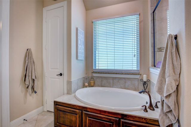 825 Boardwalk Way, Little Elm, TX 76227
