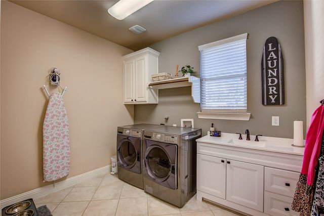 825 Boardwalk Way, Little Elm, TX 76227