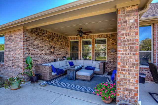 825 Boardwalk Way, Little Elm, TX 76227