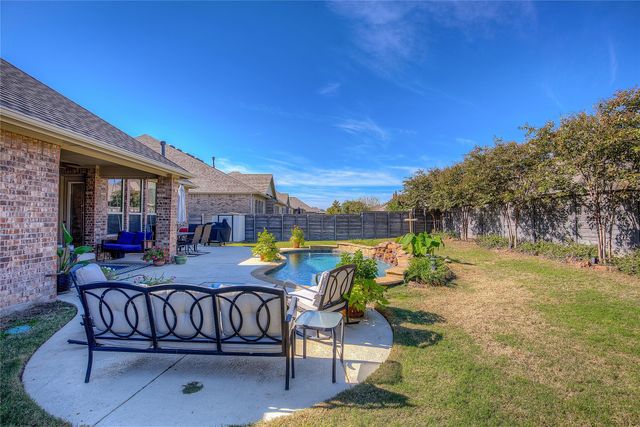 825 Boardwalk Way, Little Elm, TX 76227