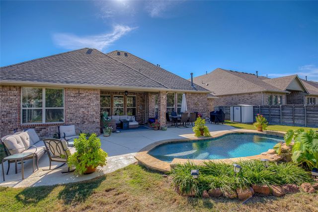 825 Boardwalk Way, Little Elm, TX 76227
