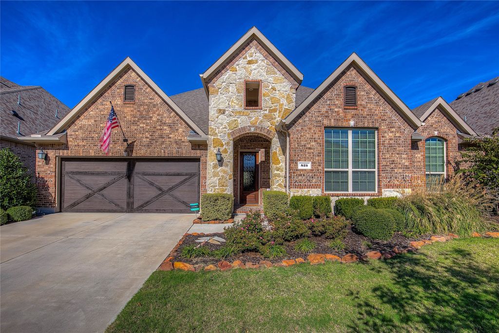 825 Boardwalk Way, Little Elm, TX 76227