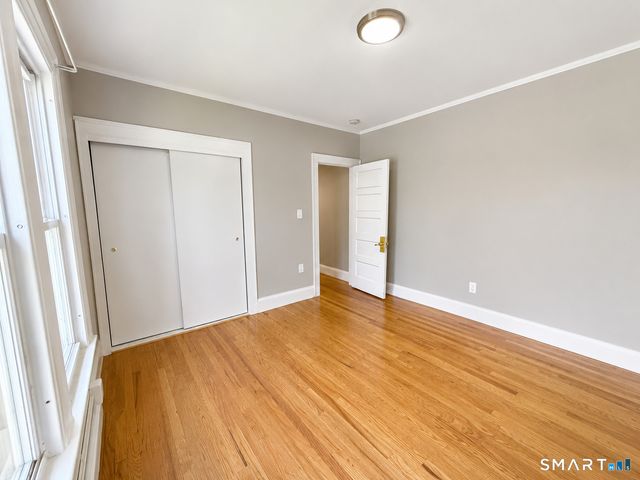 122 Dover Road 2nd Floor, West Hartford, CT 06119