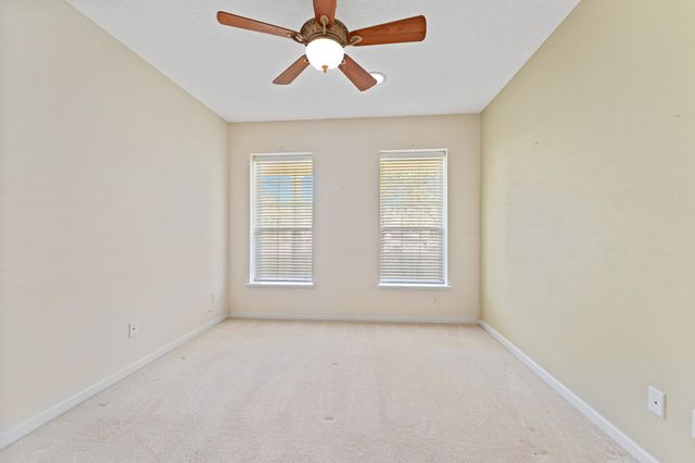 605 Mary Jane Ln, St Augustine, FL 32086