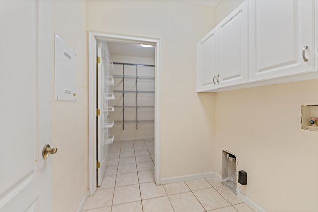 605 Mary Jane Ln, St Augustine, FL 32086