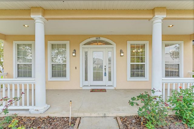 605 Mary Jane Ln, St Augustine, FL 32086