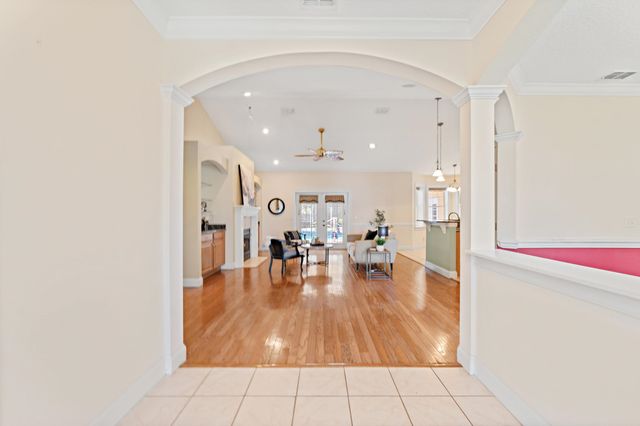 605 Mary Jane Ln, St Augustine, FL 32086