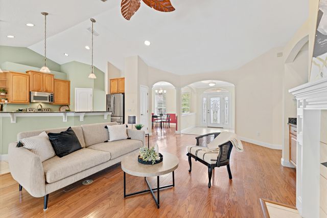605 Mary Jane Ln, St Augustine, FL 32086