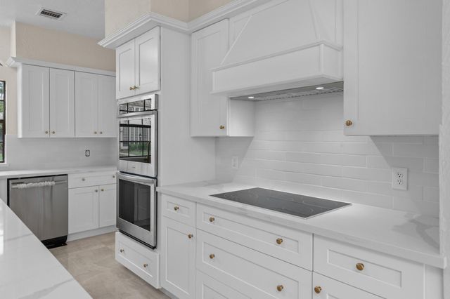 17402 Wilton Park Court, Spring, TX 77379