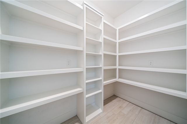 1486 Dragonstone Ct, Corpus Christi, TX 78415