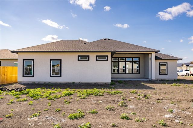 1486 Dragonstone Ct, Corpus Christi, TX 78415