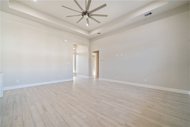 1486 Dragonstone Ct, Corpus Christi, TX 78415