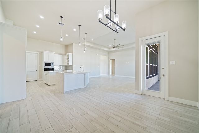 1486 Dragonstone Ct, Corpus Christi, TX 78415