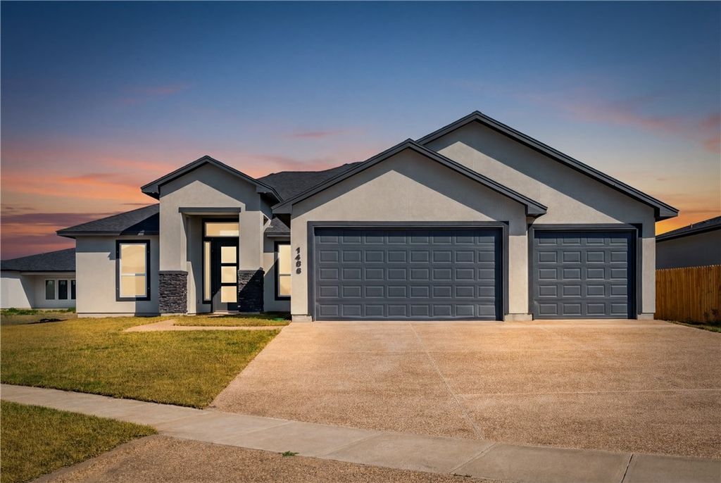 1486 Dragonstone Ct, Corpus Christi, TX 78415