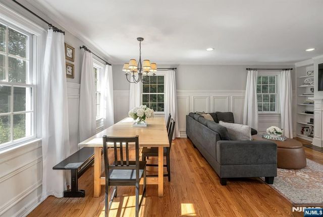 16 Abbington Terrace, Glen Rock, NJ 07452