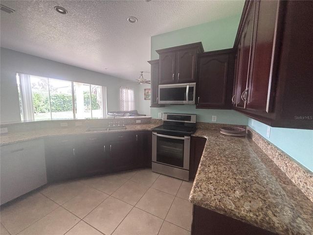 818 PECORI TERRACE, Ocoee, FL 34761