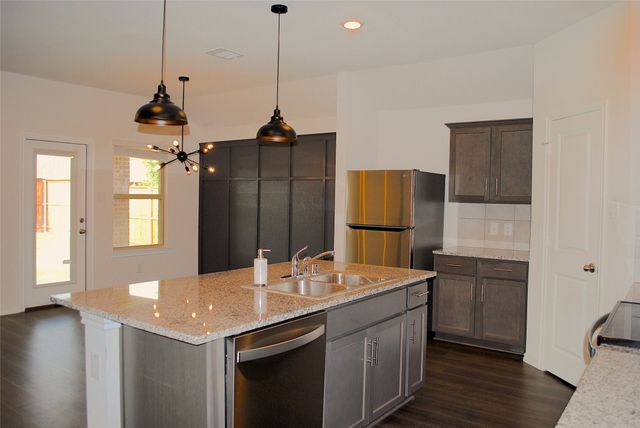 6217 Bracken Drive, Celina, TX 76227