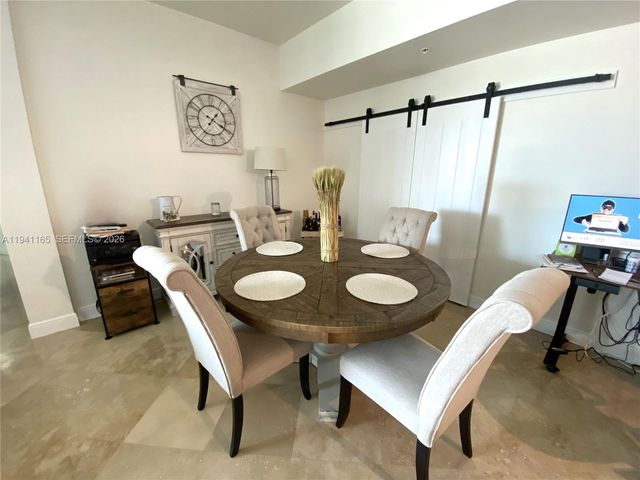 9066 SW 73rd Ct 805, Miami, FL 33156