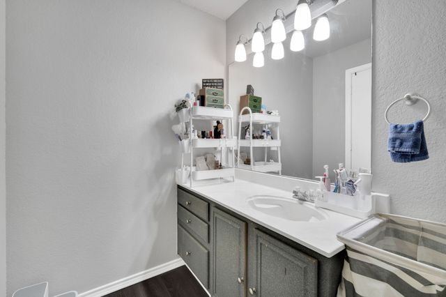 114 Janis Street, Alvarado, TX 76009