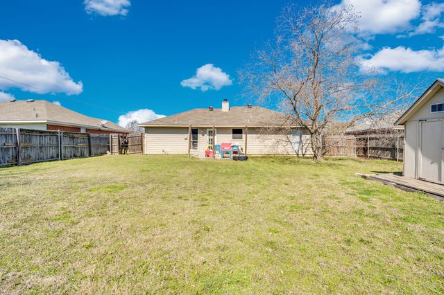 114 Janis Street, Alvarado, TX 76009