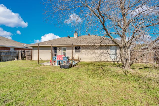 114 Janis Street, Alvarado, TX 76009